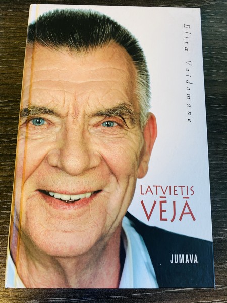 LATVIETIS VĒJĀ