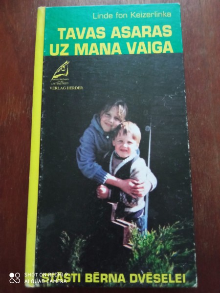 Tavas asaras uz mana vaiga