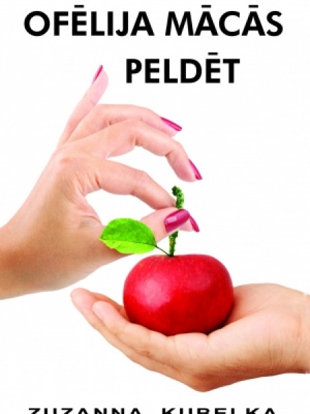 Ofēlija mācās peldēt