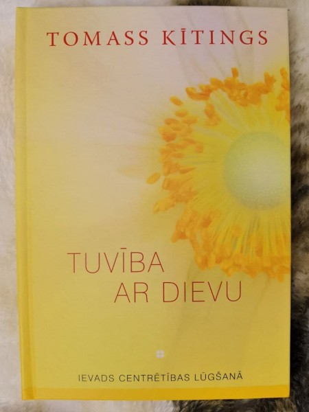 Tuvība ar Dievu