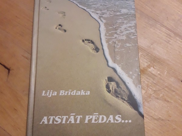 Atstāt pēdas...