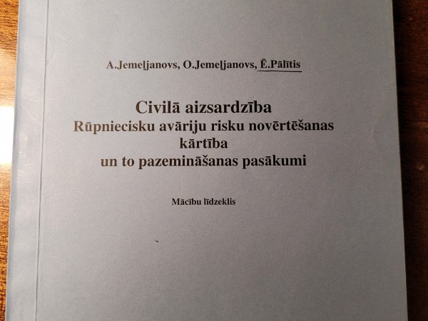 Civilā aizsardzība. Rūpniecisku avārijas risku novērtēšanas kārtība un to pazemināšanas pasākumi