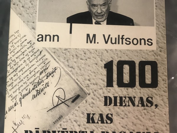 100 dienas, kas pārvērta pasauli