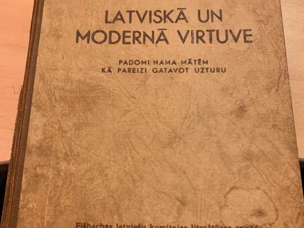 Latviskā un modernā virtuve