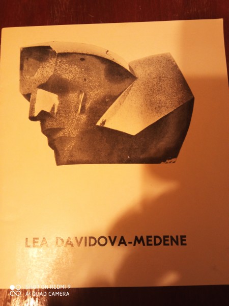 Lea Davidovs - Medne