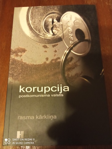 Korupcija postkomunisma valstīs