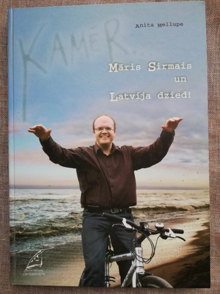 Māris Sirmais un Latvija dzied