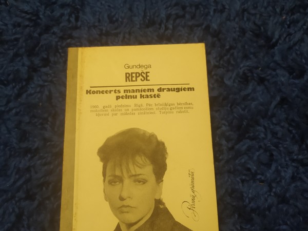 Koncerts maniem draugiem pelnu kastē