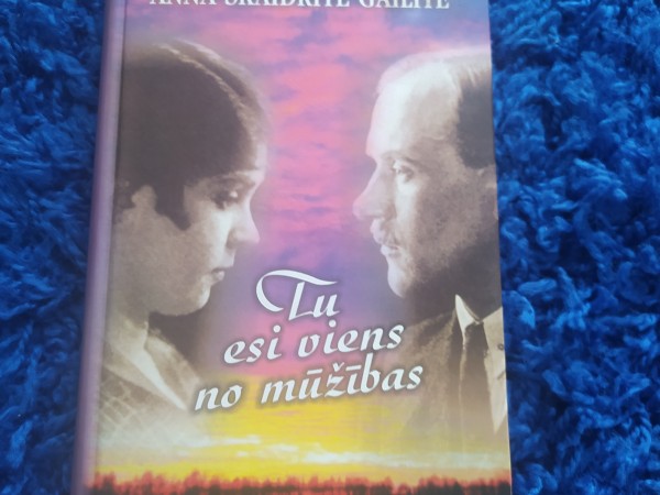 Tu esi viens no mūžības