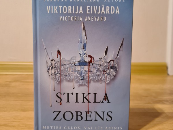 Stikla Zobens
