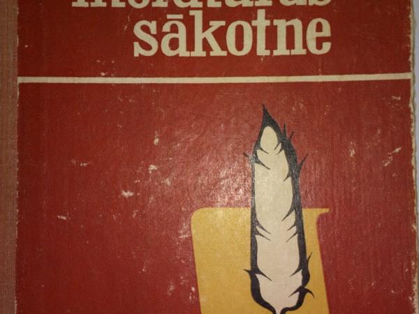 Latviešu literatūras sākotne