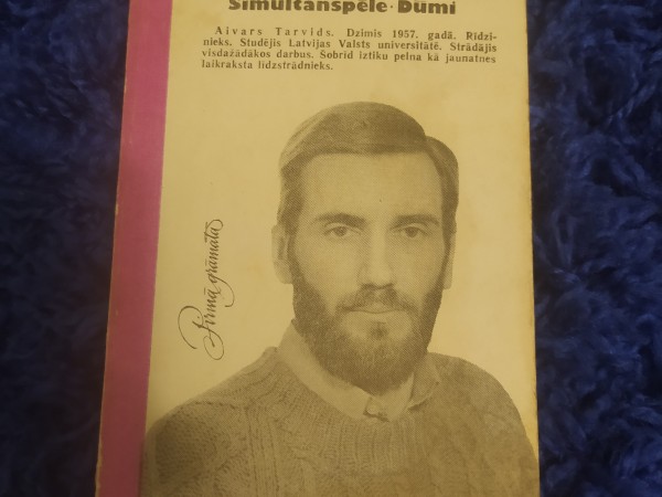 Simultānspēle Dūmi