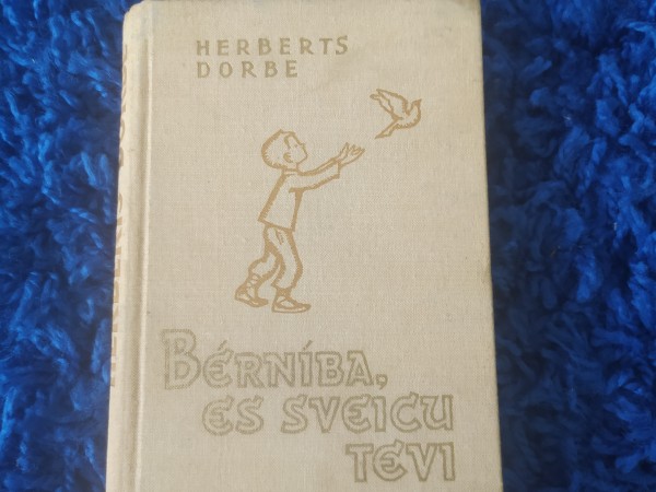 Bērnība, es sveicu tevi