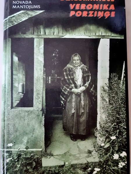 Suitu nivada mantojums.Dziesminiece  Veronika Porziņģe