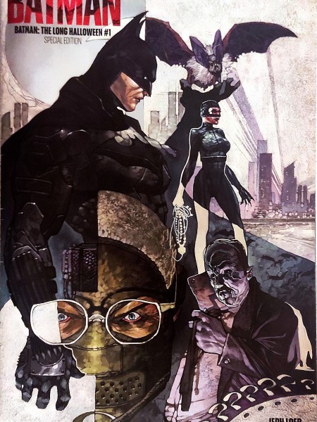 BATMAN: THE LONG HALLOWEEN #1