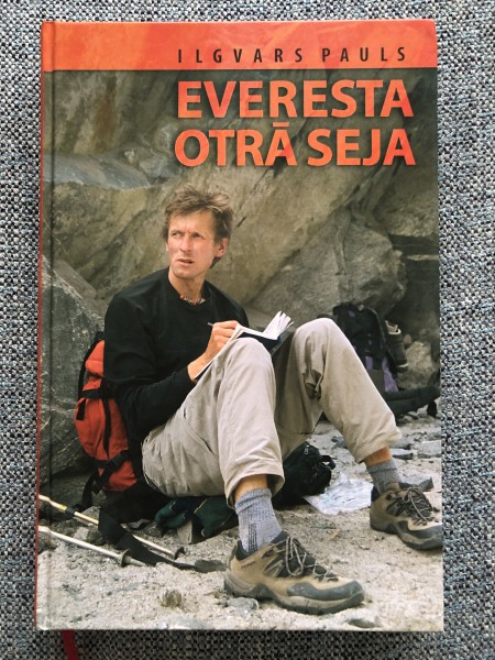 Everesta otrā seja