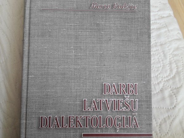 Darbi latviešu dialektoloģijā