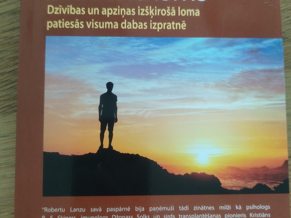 Klavieres jūras krastā