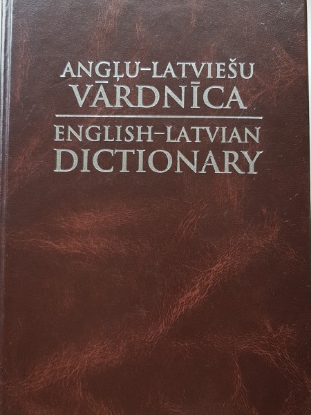 Angļu-latviešu vārdnīca