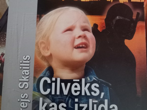 Cilvēks, kas izlīda