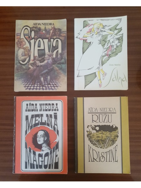 Sieva/ Salna/ Rūžu Kristīne/Melnā magone