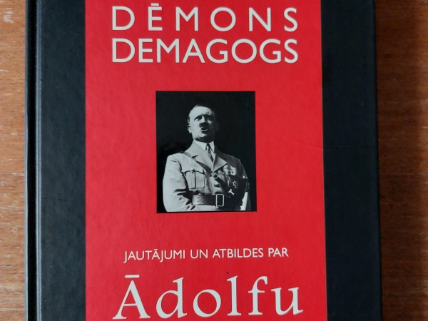 Jautājumi un atbildes par Ādolfu Hitleru
