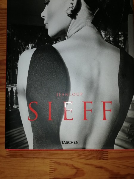Jeanloup Sieff