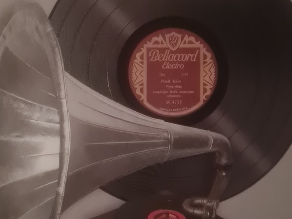 Latviešu skaņuplašu vēsture