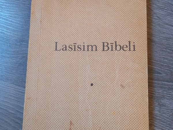 Lasīsim Bībeli