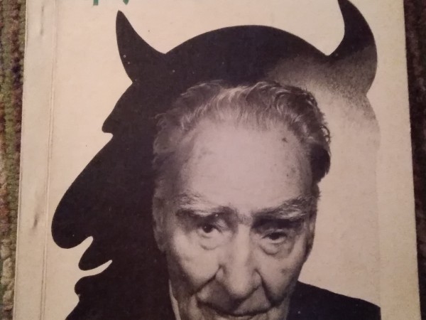 Ēvalds Valters - Liepājas līkais velns