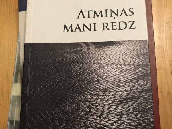 Atmiņas mani redz