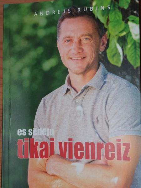 es sēdēju tikai vienreiz