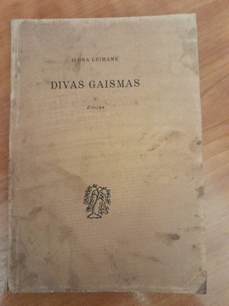 Divas gaismas. Dzejas