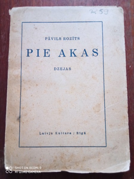 Pie akas