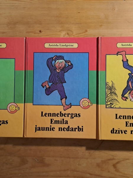 Lennebergas Emīla grāmatu triloģija