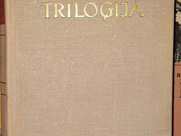 Triloģija