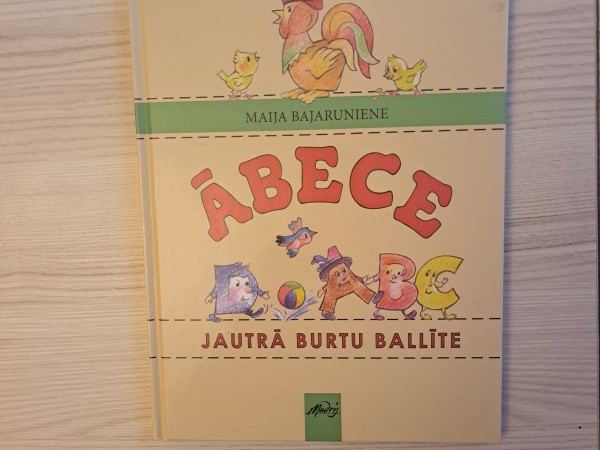 Ābece jautrā burtu ballīte