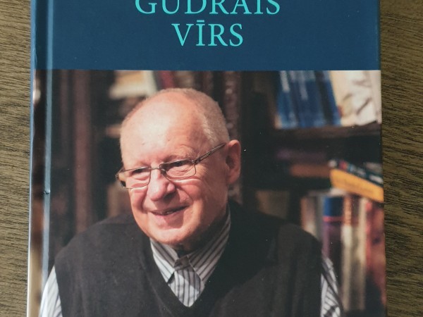 Jānis Stradiņš gudrais vīrs