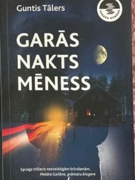 Garās nakts mēness