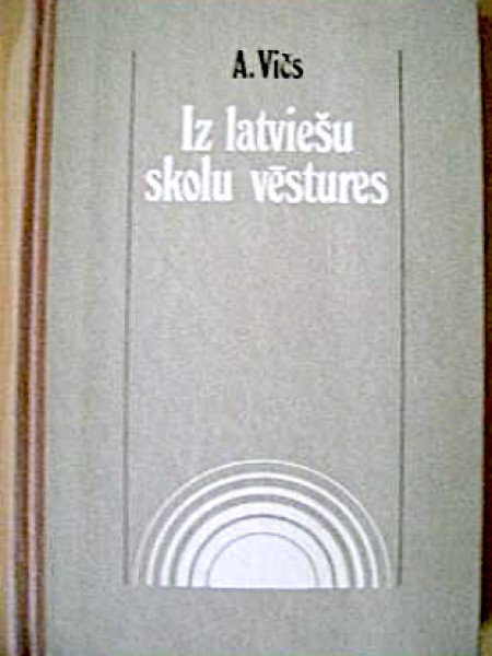Iz latviešu skolu vēstures