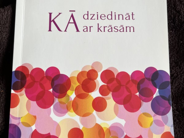 Kā dziedināt ar krāsām