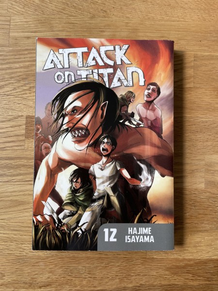 Attack on titan 12