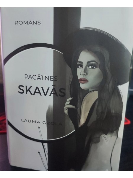 Pagātnes skavās