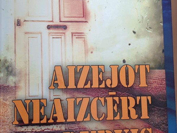 Aizejot neaizcērt durvis