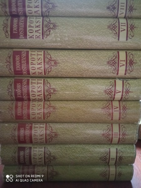 Kopoti raksti  Desmit sējumos.