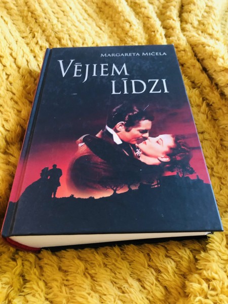 Vējiem līdzi