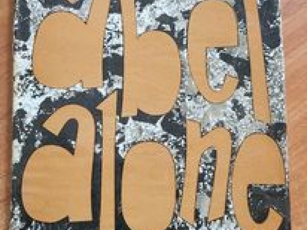 Abel Alone (Ābele viena pati) (Ungārijas bibliotēka)