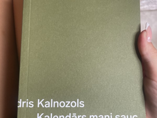 Kalendārs mani sauc