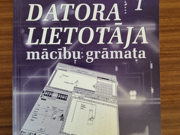 Datora lietotāja mācību grāmata