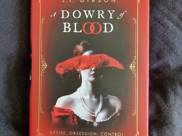 A Dowry of Blood (Fairyloot Special Edition)